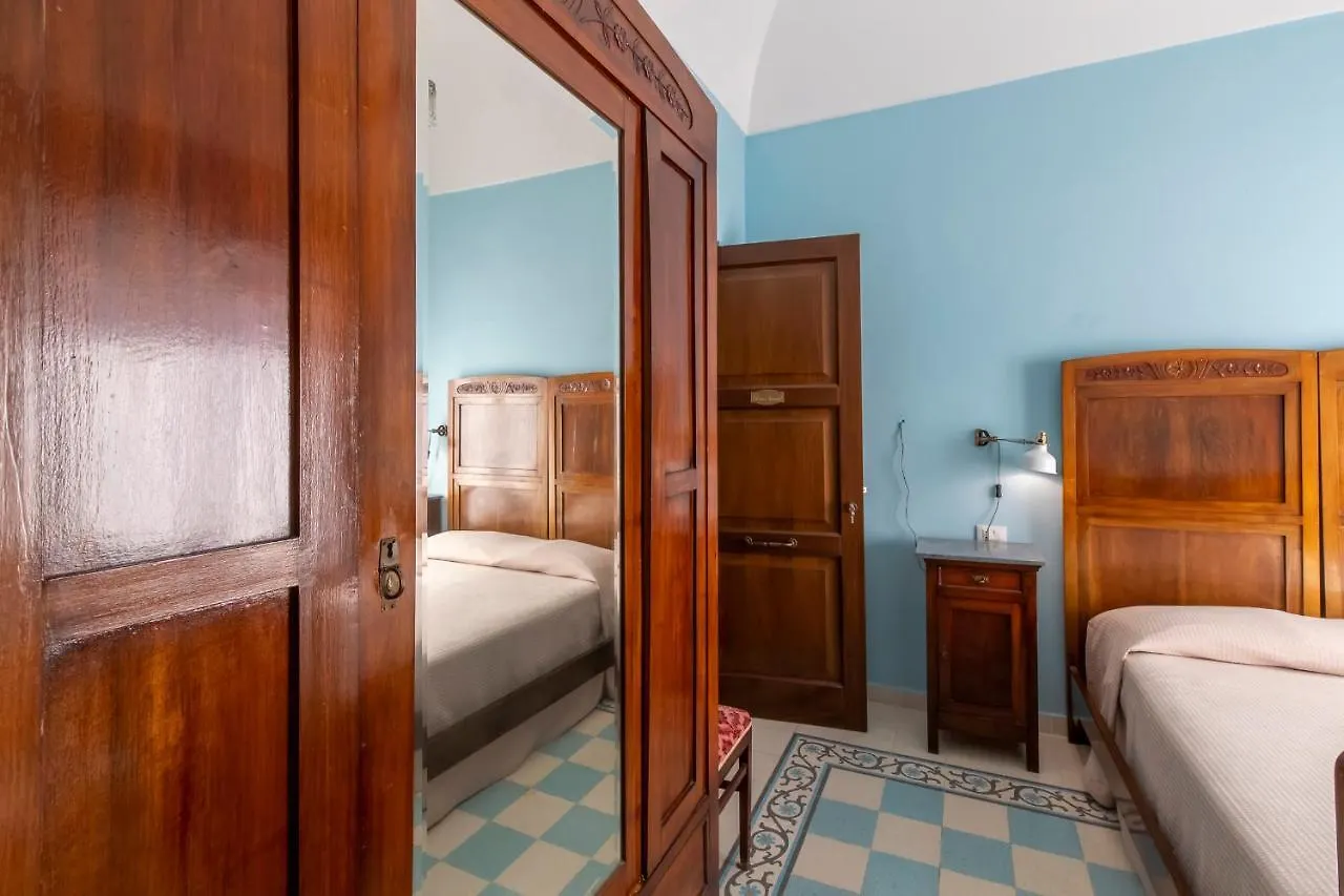 Dimora La Torre Room Favignana 3*,